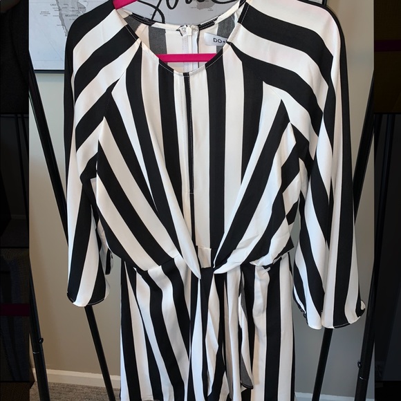 Black and white striped dress - Picture 1 of 2